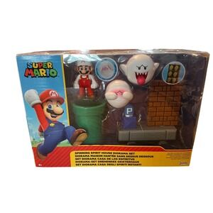 Jakks Pacific Super Mario Spinning Spirit House Diorama Playset New